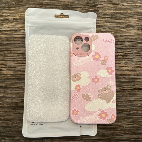 iPhone 13 phone case - Picture 2 of 2